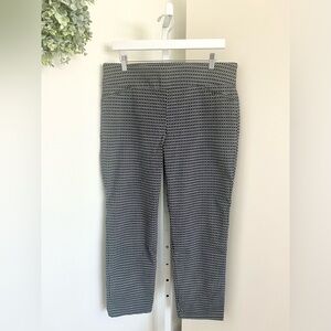 Attire New York Geometric Print Black and White Straight Leg Ankle Pants Size 14